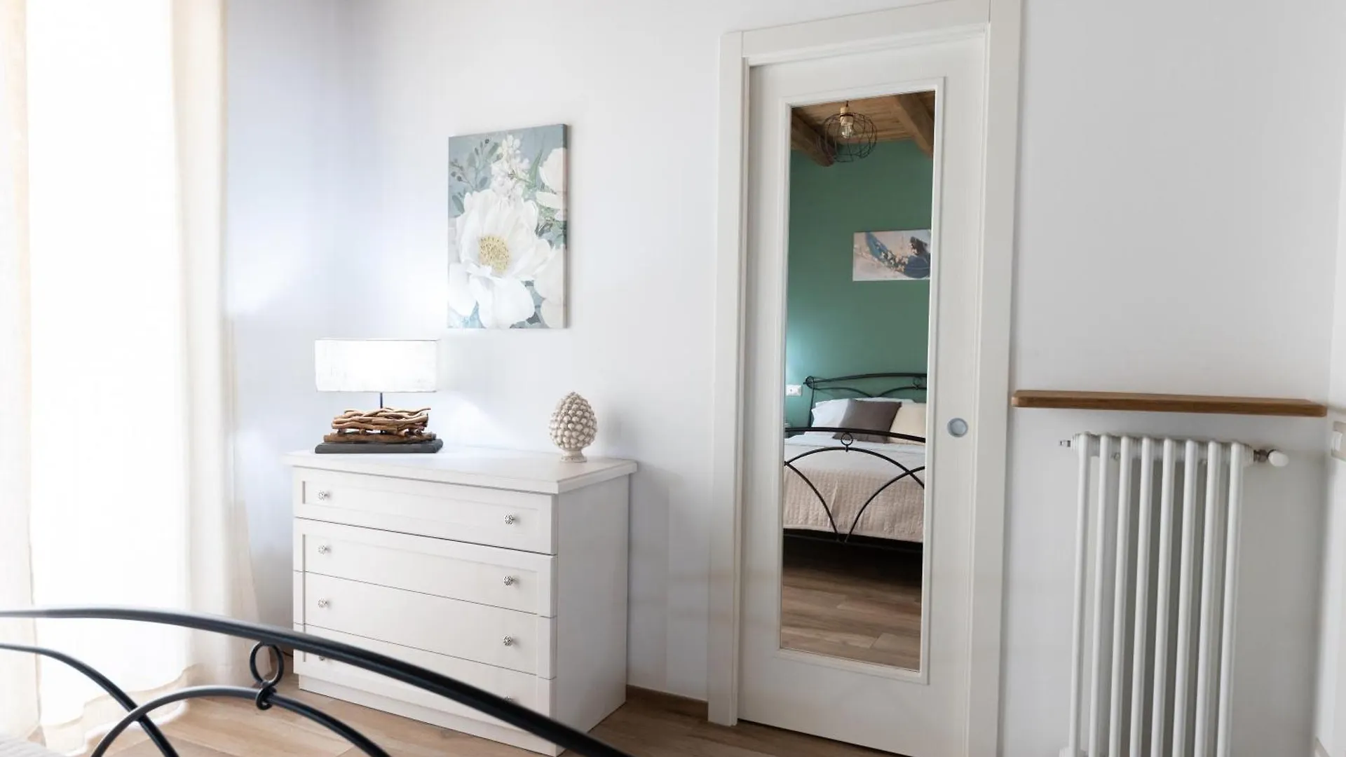 Cortile Gioeni Apartment 체팔루