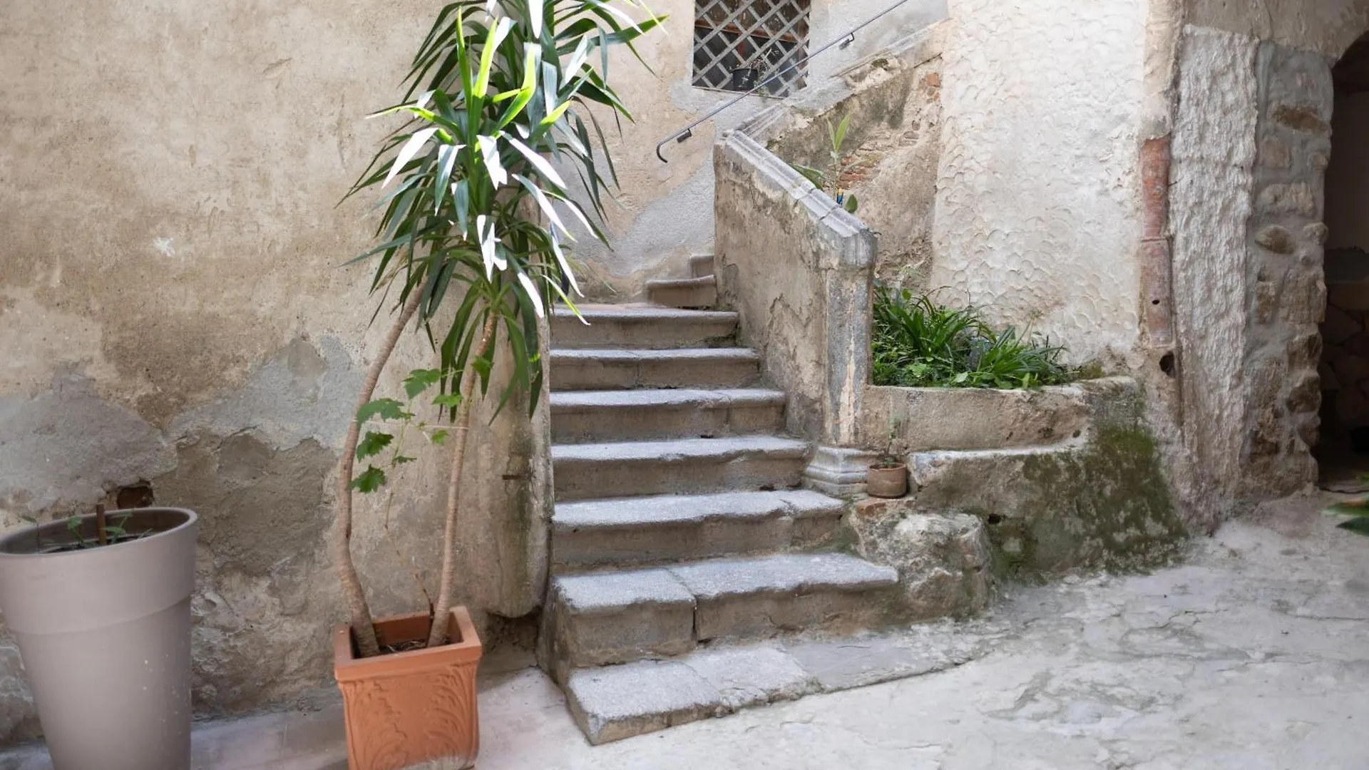 Cortile Gioeni Apartment Cefalu Italy